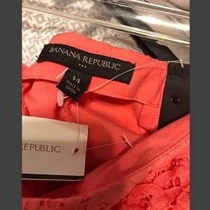 Banana Republic Skirts - NWT Banana Republic Lace Coral Skirt Banana Republic Skirts - NWT Banana Republic Lace Coral Skirt